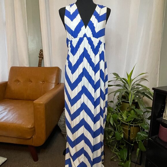 Blue & White Chevron Summer Dress - Picture 1 of 6